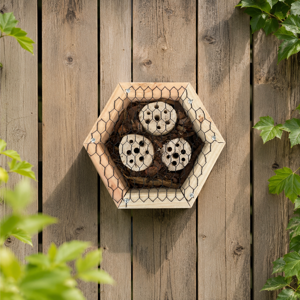 Insectenhotel - boomschors en stam - 25 cm - maat M - diepte 10 cm